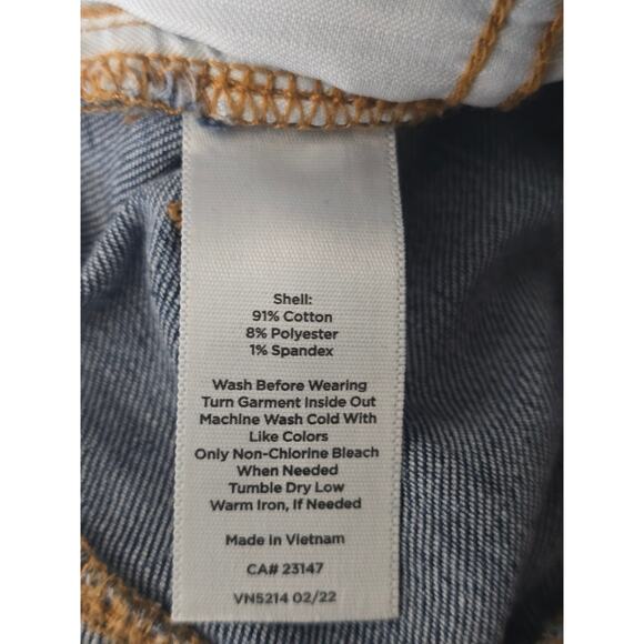 Talbots Everyday Relaxed Jeans Exposed Button Fly Whiskering Women's 6 NWT - Picture 6 of 6